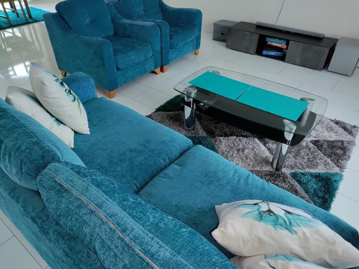 ホテル Beautiful House In Ruislip ノースウッド エクステリア 写真