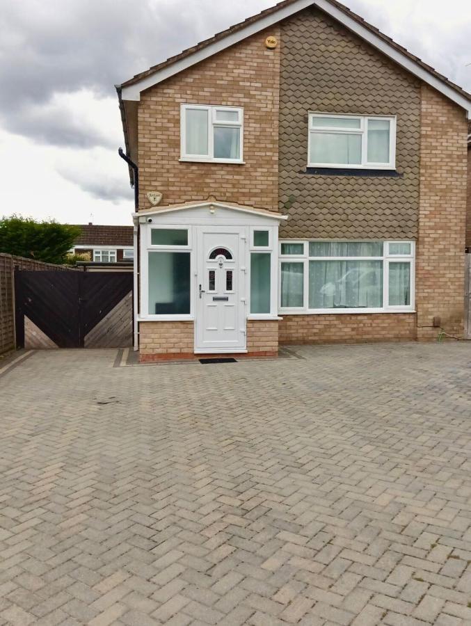 ホテル Beautiful House In Ruislip ノースウッド エクステリア 写真